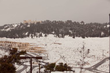 Kudüs 'te ve etrafındaki dağlarda kar var.