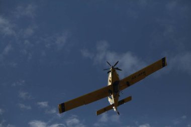 Hava Çekici AT-802 İtfaiye uçakları