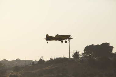 Hava Çekici AT-802 İtfaiye uçakları