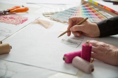 moda veya terzi tasarımcıları