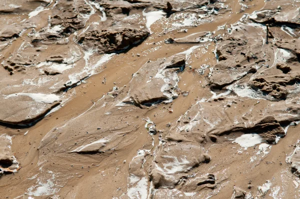 ウェットの茶色の泥 — ストック写真