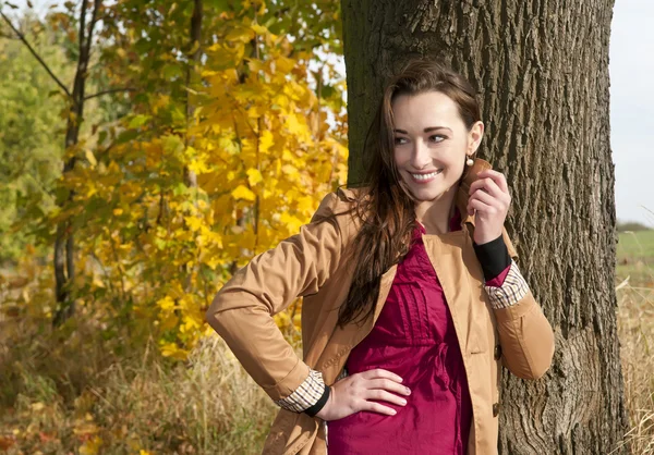 Cheerful young woman — Stock Photo, Image