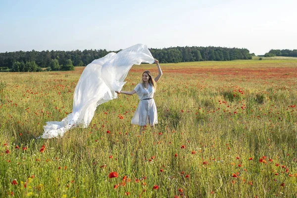 Happy Young Woman Foil Poppy Field — стоковое фото