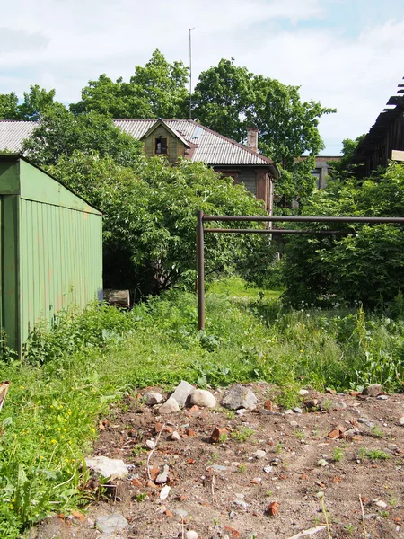 Garages in de binnenplaats — Stockfoto