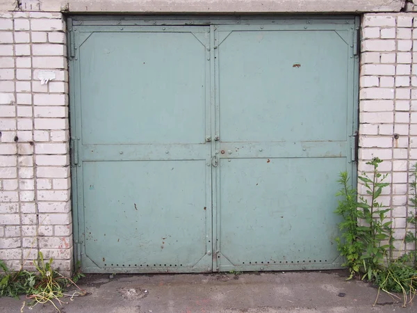 Garage doors — Stock Photo, Image