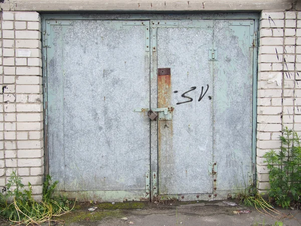 Garage doors — Stock Photo, Image