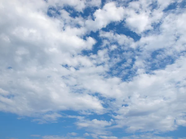 Nubes inusuales —  Fotos de Stock