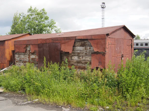 Garages in de binnenplaats — Stockfoto