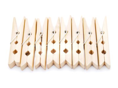 beyaz zemin üzerinde ahşap peg