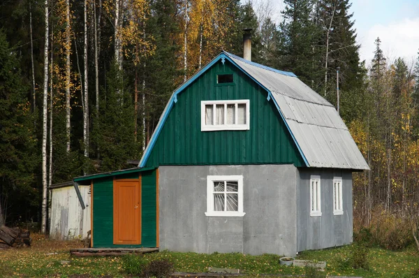 Trähus i byn — Stockfoto