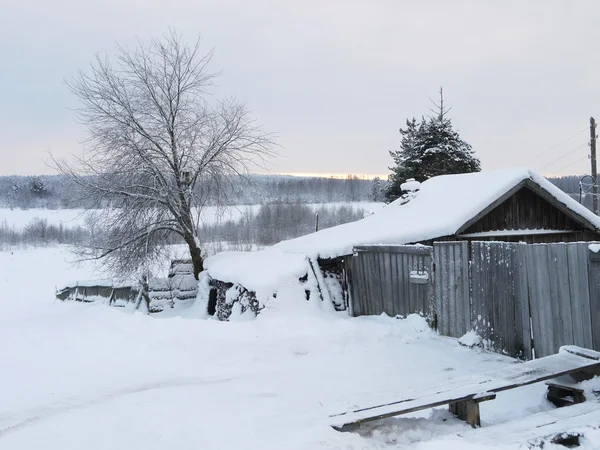 Pueblo en invierno —  Fotos de Stock