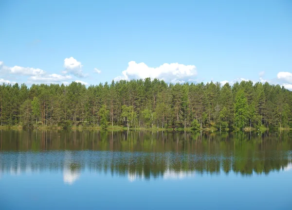 Krásné jezero — Stock fotografie