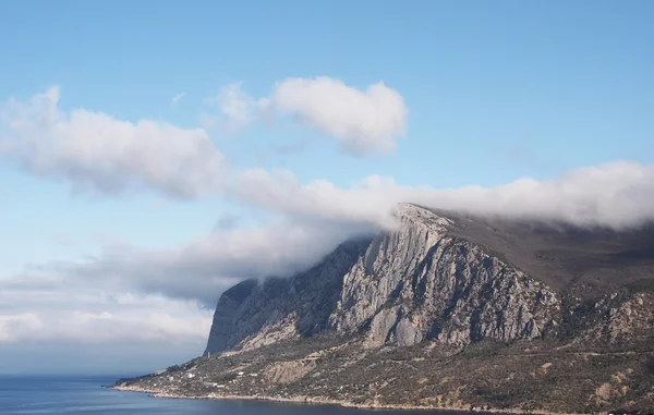 Montañas de Crimea, Mar Negro y nubes —  Fotos de Stock