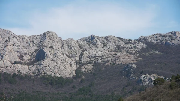 Gökyüzü ve kaya — Stok fotoğraf