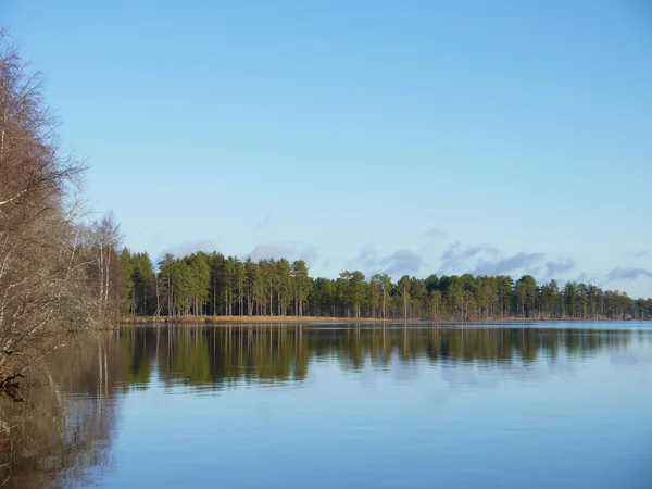 Kusten av sjön — Stockfoto