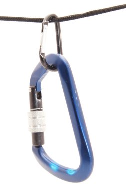 Beyaz bir arka planda karabina