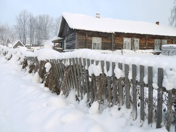ロシアの村の冬 — ストック写真