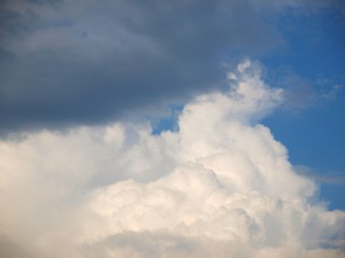 Gökyüzündeki güzel bulutlar