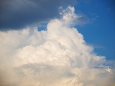 Gökyüzündeki güzel bulutlar