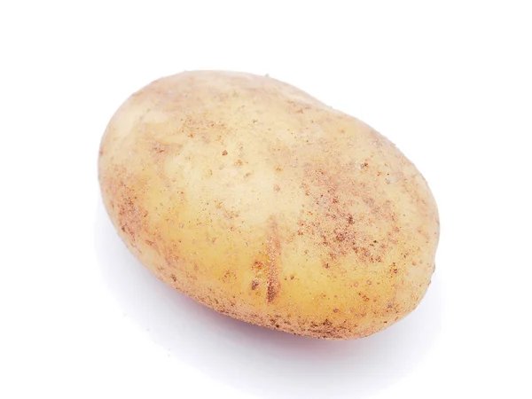 Картофель на белом фоне — стоковое фото