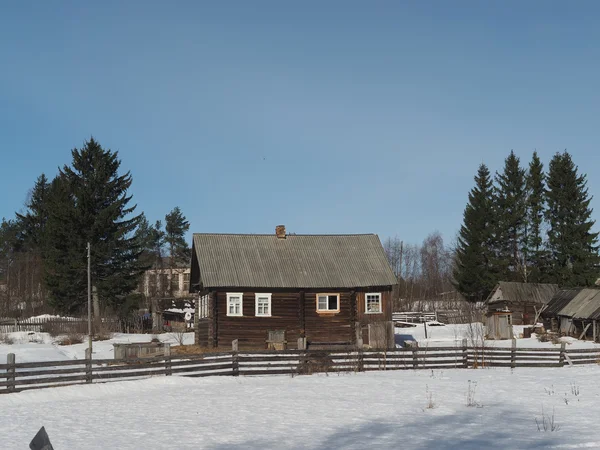 Hus i byn — Stockfoto