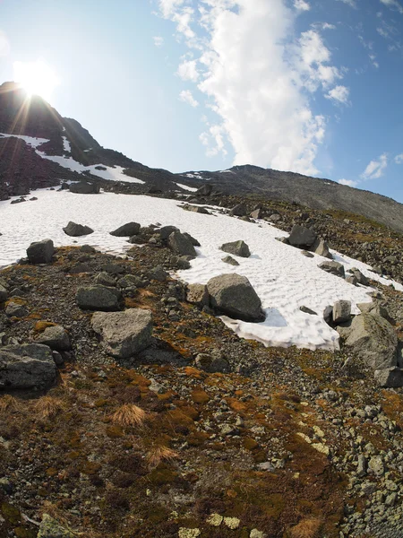 Snowfield in the mountains. hibiny — Stock Photo, Image