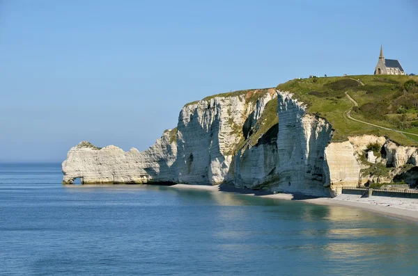 Famosas falésias de Etretat na França — Fotografia de Stock