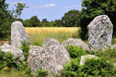 erdeven Fransa duran taş
