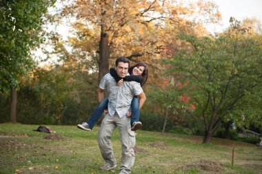 bir kız çocuğun tesisi