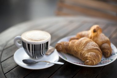 kapuçino.