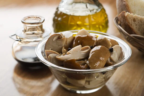 Canned mushrooms — Stock Photo, Image