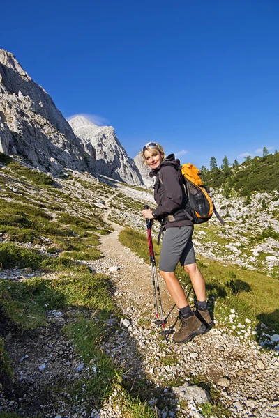 Hiking in mountains — Stock Photo, Image