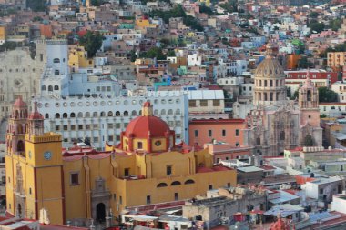 Guanajuato, Meksika 'nın renkli manzarası.