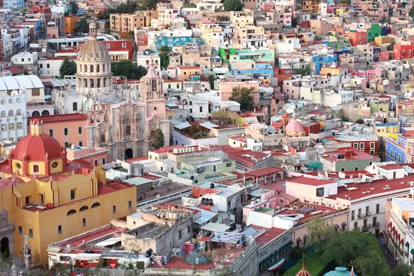 Красочный вид на город Гуанахуато, Мексика . — стоковое фото