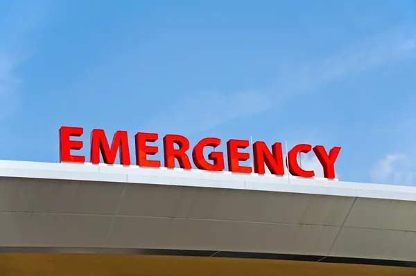 Panneau d'urgence hôpital — Photo