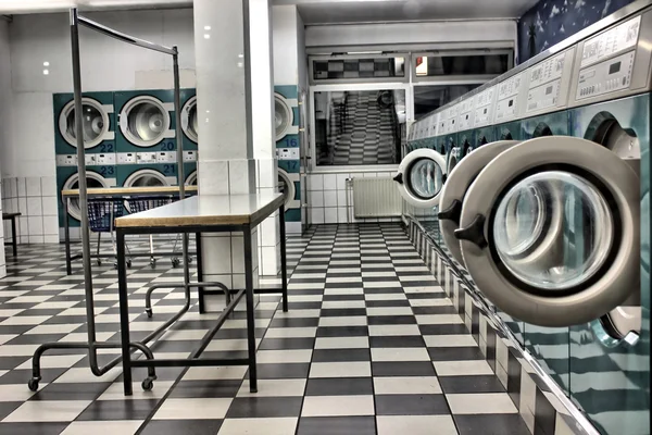 bir Çamaşırhane hdr resim olarak