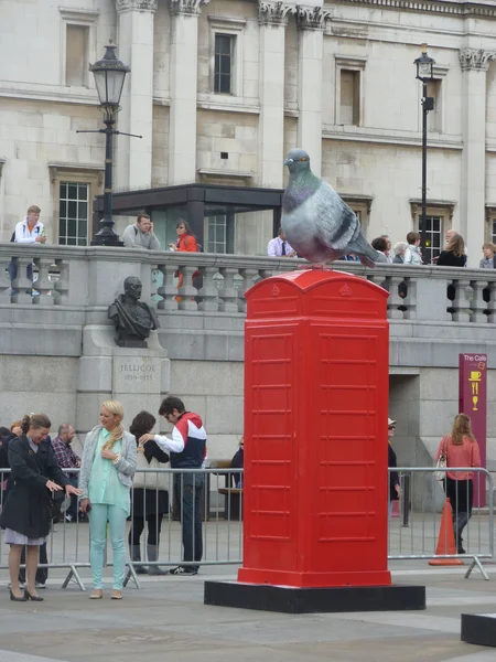 BT artboxes v londýnské Trafalgarské náměstí 19 červen 2012 — Stock fotografie
