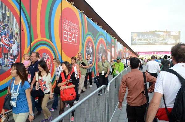 Attending The Olympic Closing Ceremony — Stock Photo, Image