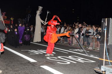 river thames Festivali sonuna işaretlemek için geçit töreni Londra 9 Eylül