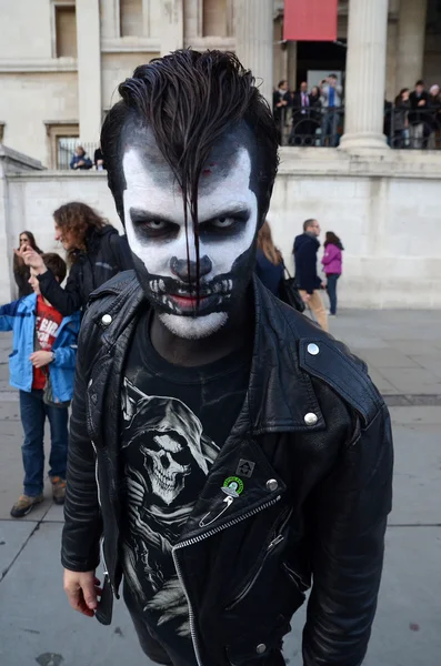 Dünya zombi günü Londra 2012 kutlamak — Stok fotoğraf