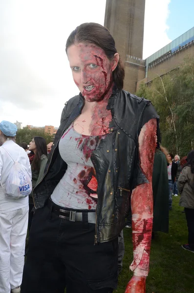 Delta världen zombie dagen 2012 i london den 13 oktober — Stockfoto