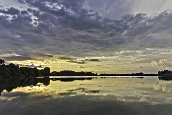 Sceninc Lake (HDR) — Stock Photo, Image