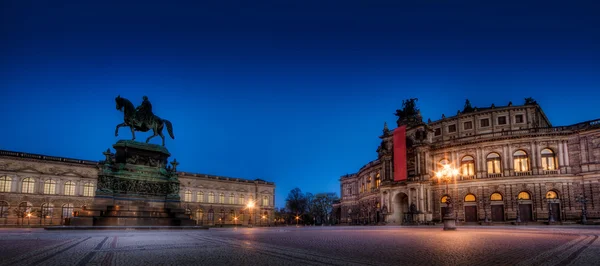 Piazza del Teatro Dresda — Foto Stock