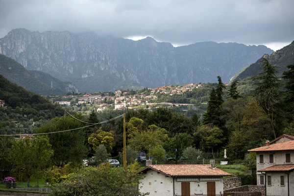 Italian village — Stock Photo, Image