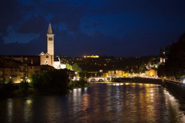 Verona, gece