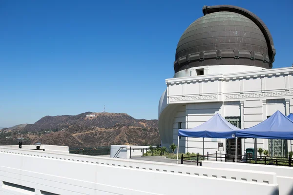 Αστεροσκοπείο του Λος Άντζελες και το Χόλιγουντ σημάδι — Φωτογραφία Αρχείου