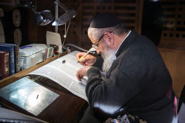 Tevrat yazma Rabi