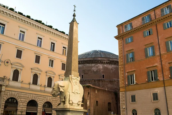 Obelisco della Minerva em Roma — Fotografia de Stock