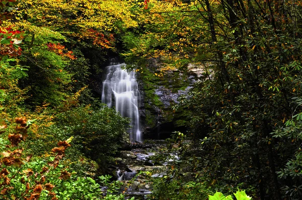 Waterfall in Smoky Mountain National Park in Fall — Stock Photo, Image