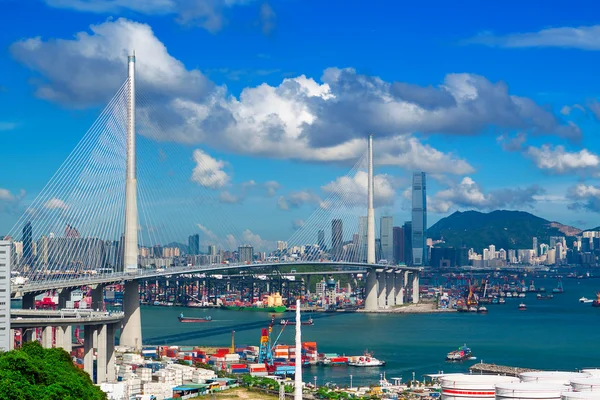 Puente de carretera en Hong Kong en el día —  Fotos de Stock